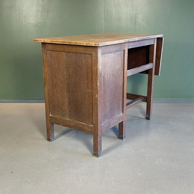 Single Pedestal Extendable Desk in Wood, 1930s For Sale - Image 10 of 11