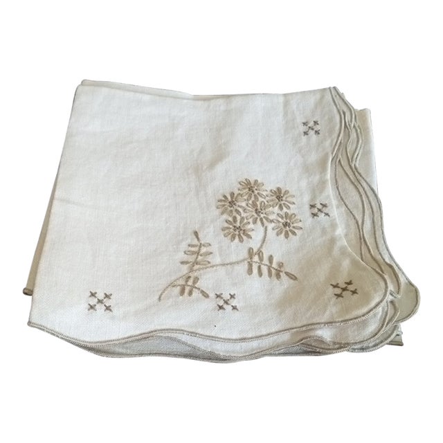 1980s Square Hand Embroidered Beige Linen Napkins- Set of 8 For Sale