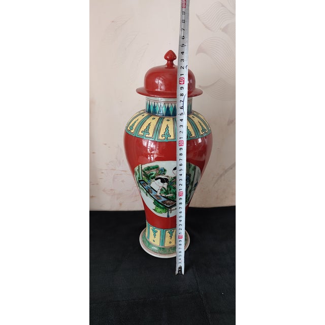 Chinese Ceramic Pot Qing Dynasty Kangxi Marked Red Ground Famille Verte Porcelain Ginger Jar Hand Painted Figures Story Pattern For Sale - Image 10 of 10