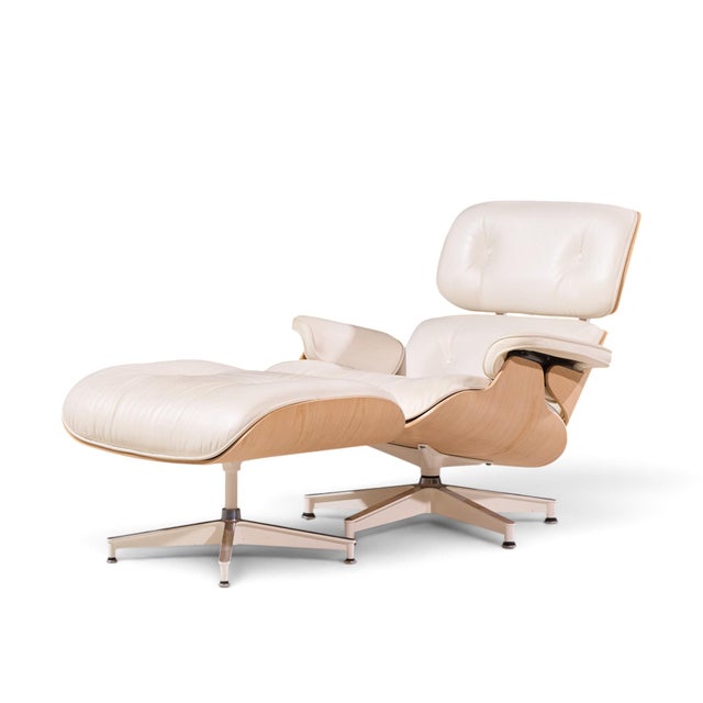 Mid-Century Modern Charles and Ray Eames for Herman Miller Mid Century White Oak Eames Lounge Chair and Ottoman For Sale - Image 3 of 10