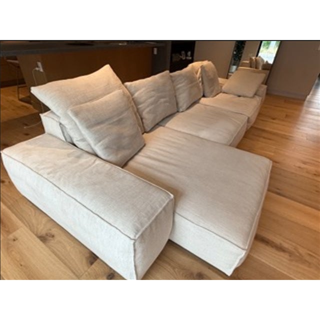 Luxury Italian Divani Neowall Three Seat Sofa With Left Facing Chaise & Seven Toss Pillows Design: Piero Lissoni For Sale - Image 4 of 6