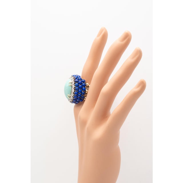 Vintage 14k Yellow Gold Diamond Turquoise Lapis Cocktail Ring C. 1960s, Size 7.5 For Sale - Image 4 of 9