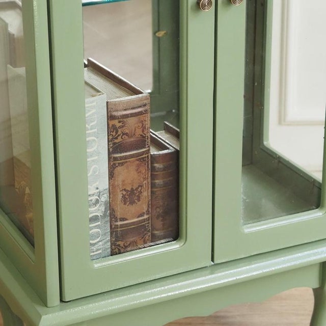 Small Display Cabinet in Pastel Green with Mirrored Back Panel For Sale - Image 10 of 16