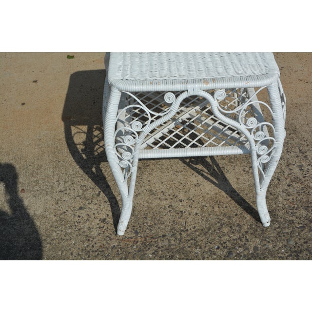 Wood Vintage Square White Wicker End / Side Table W/ Fiddlehead Scroll Work & Lower Shelf For Sale - Image 7 of 14