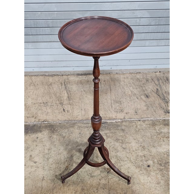 Late 20th Century Kittinger Williamsburg Style Mahogany Plant Stand Candlestand For Sale - Image 9 of 11