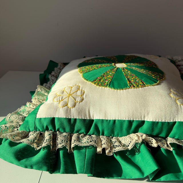 Quilt Square Ruffle Pillow For Sale - Image 4 of 9