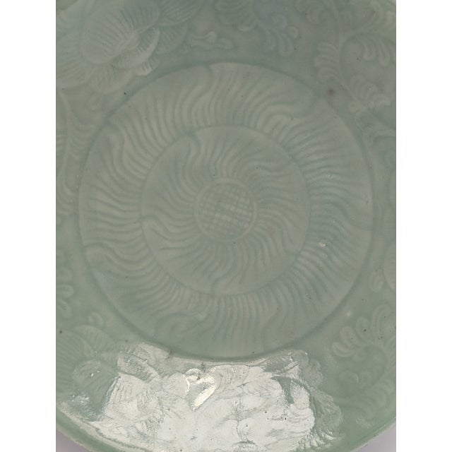 Chinese Large Antique Chinese "Long Quan" Celadon Porcelain Charger For Sale - Image 3 of 12