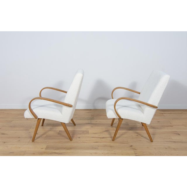 White Set of Model 53 Armchairs by Jaroslav Smidek for Ton, 1960s For Sale - Image 8 of 18