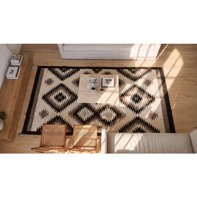1930s White Diamond Antique American Navajo Carpet 3'3'' X 6'4'' Flatweave Wool Rug For Sale - Image 12 of 12