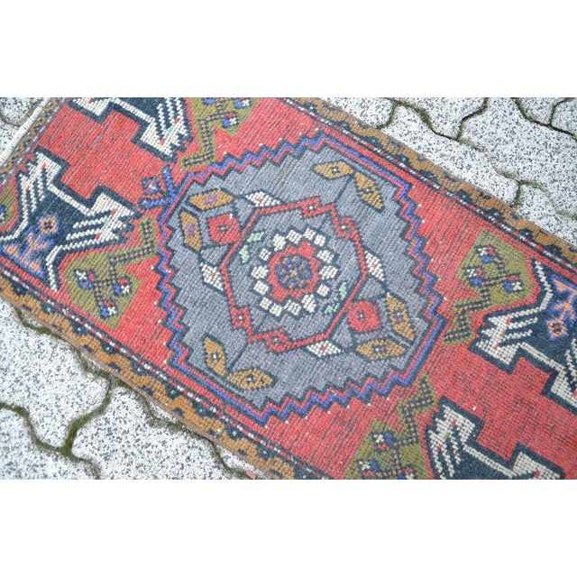 Boho Chic 1960s Vintage Bohemian Anatolian Wool Rug For Sale - Image 3 of 6