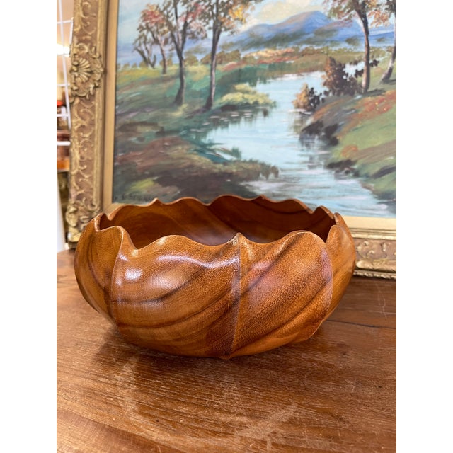 Mid-Century Modern Vintage Hand-Carved Decorative Wood Bowl by Pacific Traders - Made in the Philippines for Aloha Hawaii For Sale - Image 3 of 9