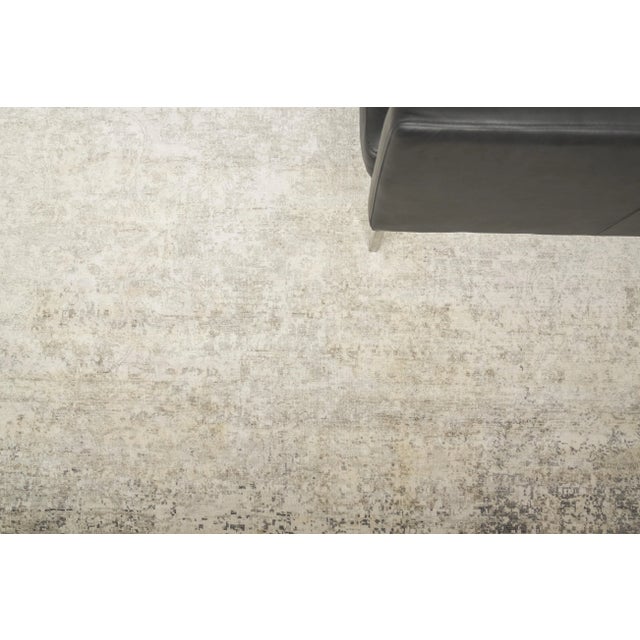 Exquisite Rugs Fine Pure Silk Hand-Knotted Silk Silver/Ivory Rug-9'X12' For Sale In Los Angeles - Image 6 of 7