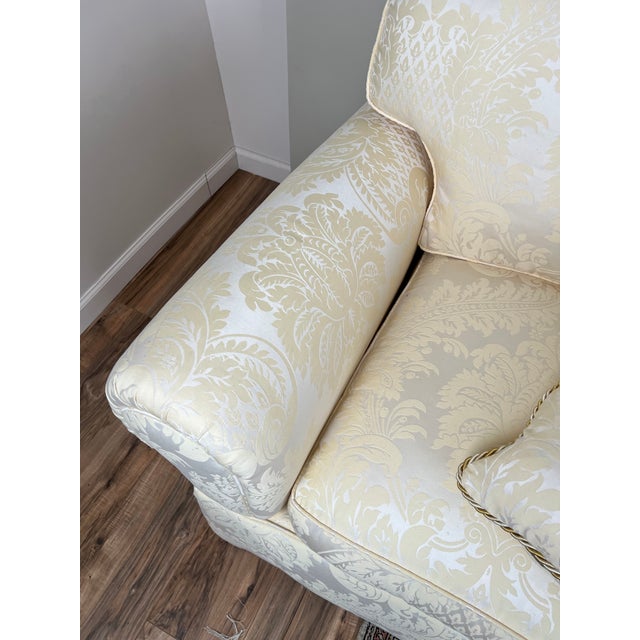 Vintage Custom Ivory Upholstered Sofa by Stickley For Sale In Boston - Image 6 of 9