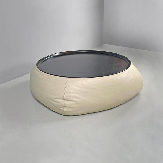 Patricia Urquiola Italian Postmodern Round Coffee Table attributed to Patricia Urquiola for B&B, 2002 For Sale - Image 4 of 16
