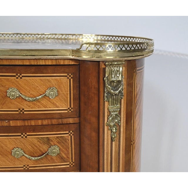 Louis XIV Wooden Rognon Dresser For Sale - Image 9 of 18