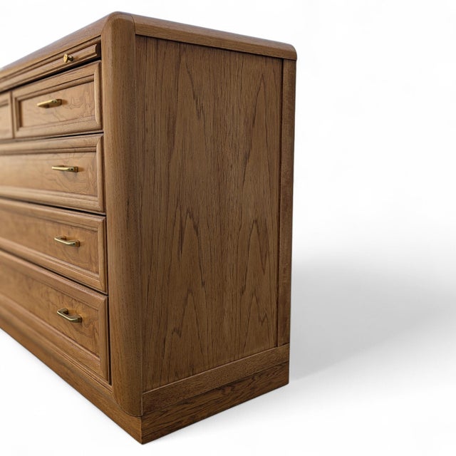 Wood 1980s Thomasville Prestige Oak Drawer Console Sideboard For Sale - Image 7 of 18