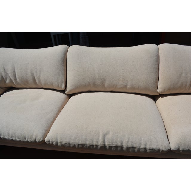 Off-white Post Modern Cream Tan Oatmeal Cassina Maralunga Couch Attributed to Vico Magistretti For Sale - Image 8 of 18