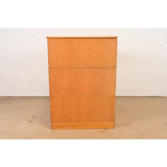 Mid-Century Modern Oak 15-Drawer Architect's Blueprint Flat File Cabinet For Sale - Image 11 of 13