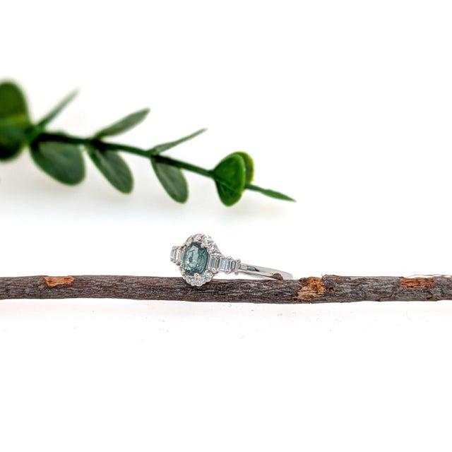 Alexandrite Ring W Natural Diamonds in Solid 14k White Gold | Ov 5.5x4mm, Size 6.75 For Sale - Image 4 of 6
