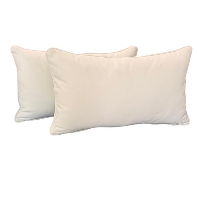 Green Pair of Tropical Banana Leaf Lumbar Pillows Indoor/Outdoor For Sale - Image 8 of 8