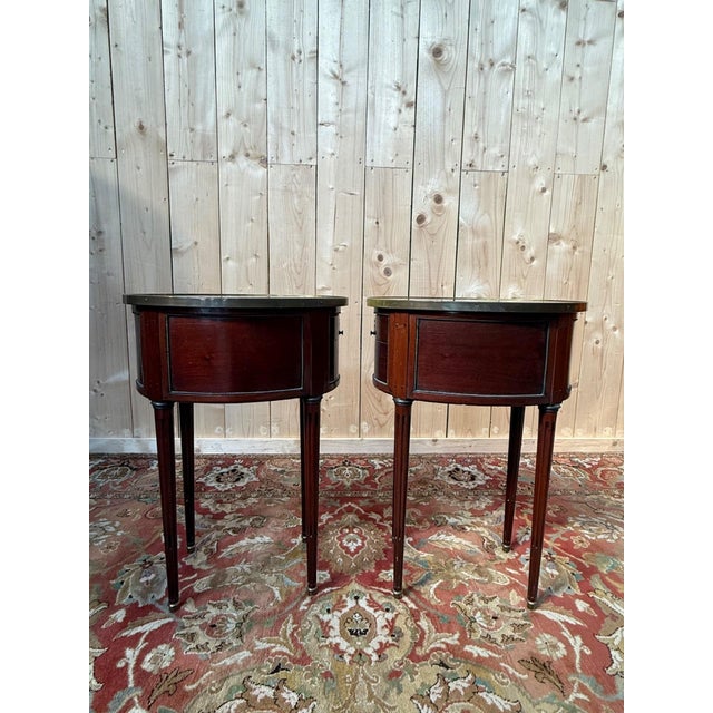 Louis XVI Style Oval Mahogany Bedside Tables, 1890s, Set of 2 For Sale - Image 9 of 10