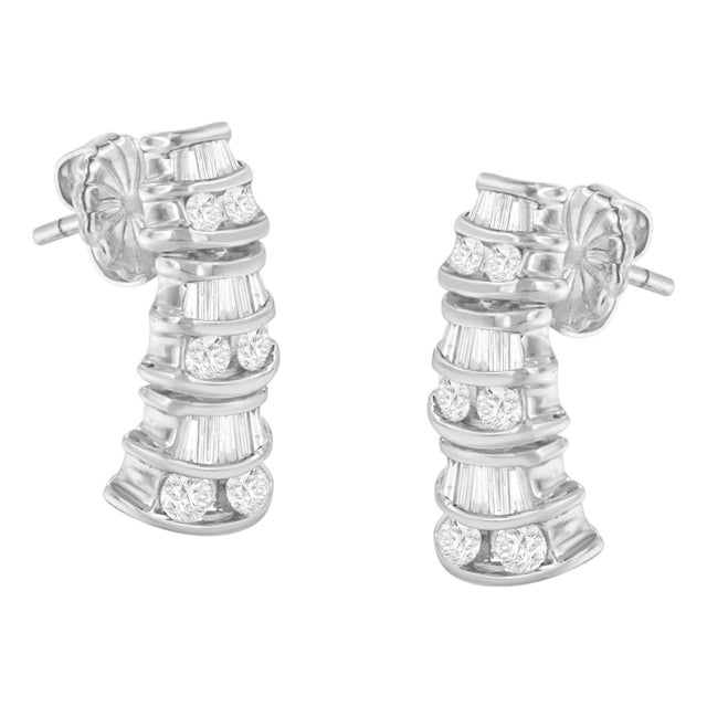 14K White Gold 7/8 cttw Baguette & Round Brilliant-Cut Diamond Dangle Multi Row Earrings (H-I Color, SI2-I1 Clarity) For Sale