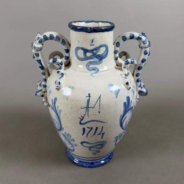 Savona Majolica Amphora Vase with Intertwined Snake Handles, 1700s For Sale - Image 4 of 16