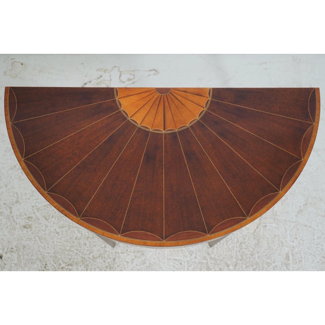 Traditional Stickley Inlaid Mahogany Colonial Williamsburg Inlaid Console Table For Sale - Image 3 of 13