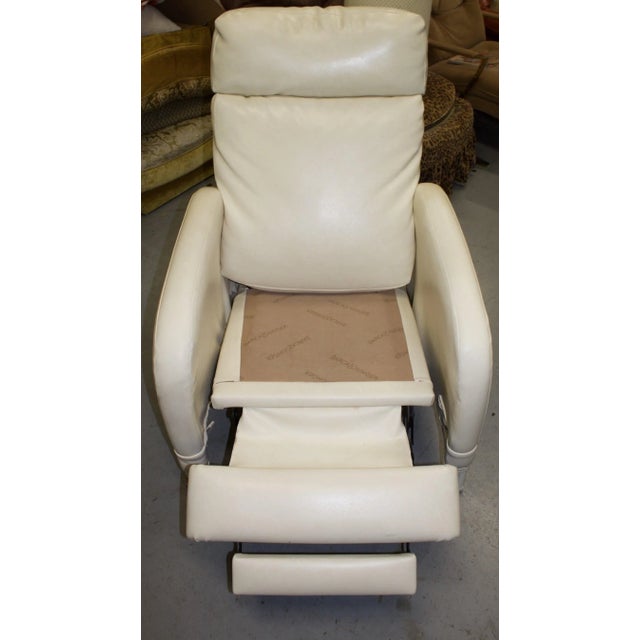 White Leather Barcalounger original conditon from 1960s. Comfortable, nice size. Reclines smoothly. Cool, retro look to a...