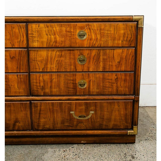 Wood 1960s Mid Century Modern Credenza Dresser Drexel 6 Drawer Brass Handles Accolade MCM For Sale - Image 7 of 12