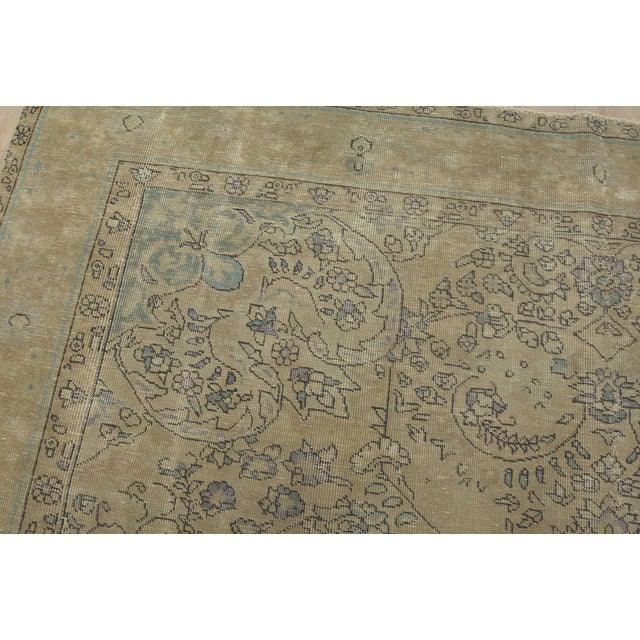 Tabriz Rug 9’8” X 12’6” Beige Wool Vintage Distressed Hand-Knotted Carpet For Sale In Philadelphia - Image 6 of 15