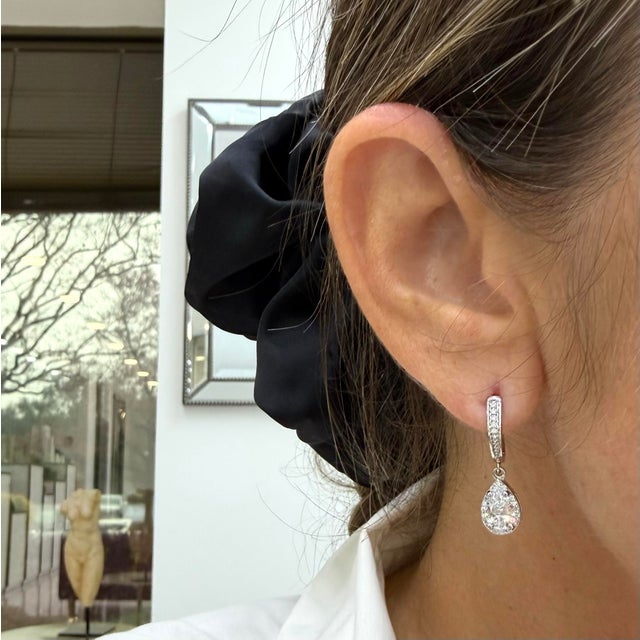 14k White Gold 1.64ctw Gia Pear Shape Halo Diamond Drop Dangle Earrings, A Pair For Sale - Image 9 of 12