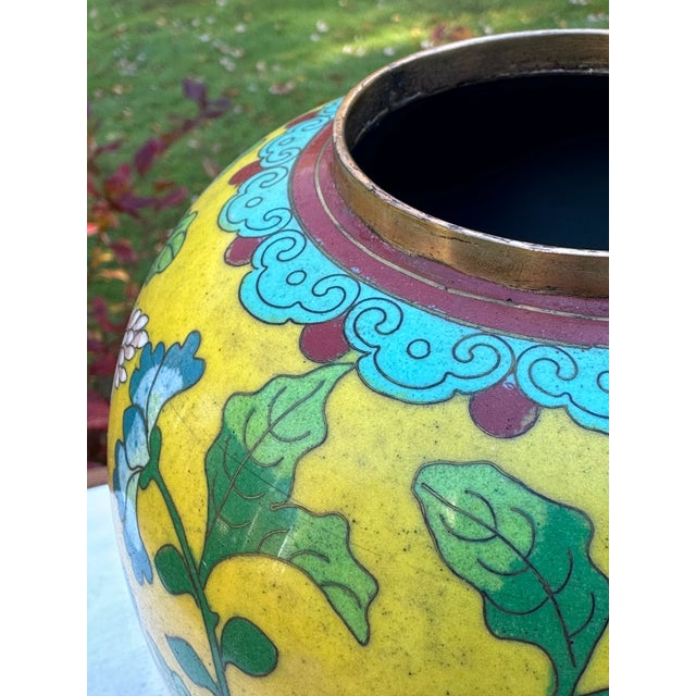 Early 20th Century Antique Chinese Imperial Yellow Cloisonné Ginger Jars - A Pair (Republic Period) For Sale - Image 5 of 14