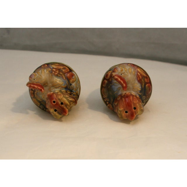 Brown Vintage Ceramic Nesting Hens Chickens Salt & Pepper Shakers For Sale - Image 8 of 9