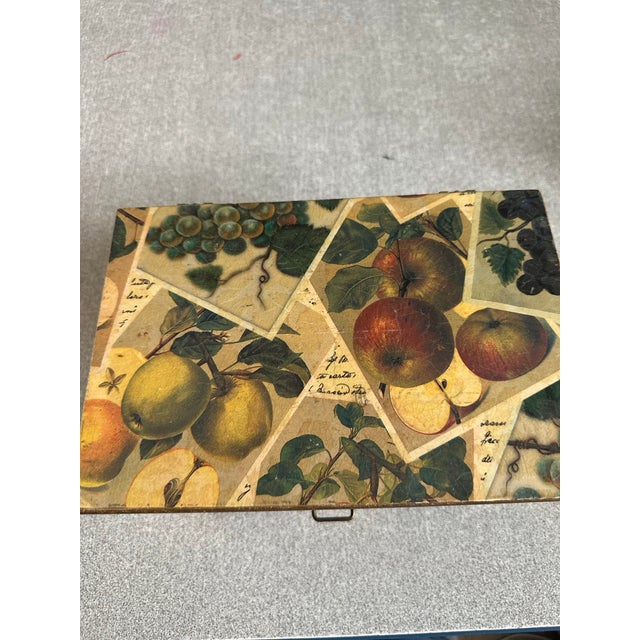 Art Deco Vintage Decoline Keepsake Box. For Sale - Image 3 of 7