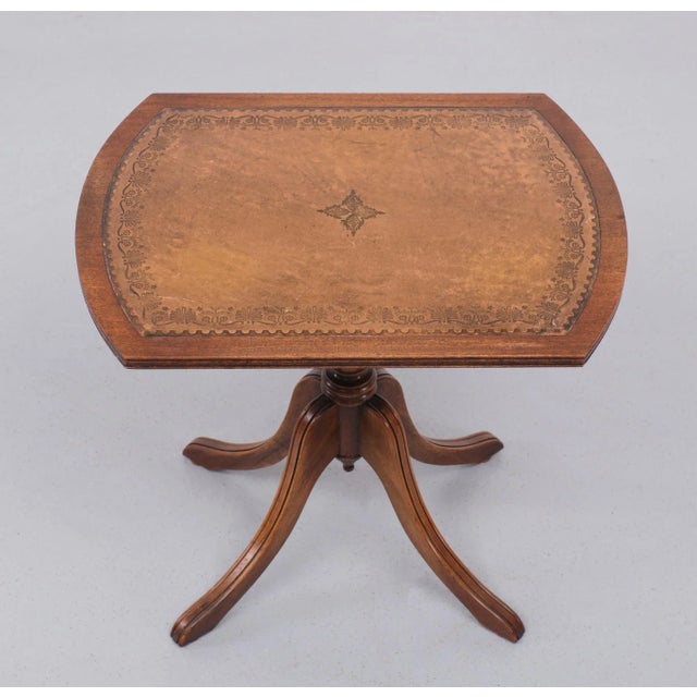 English Tilt Top Wine Table, 1970s For Sale - Image 7 of 12