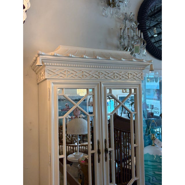 1980s Vintage Fret Fretwork Chippendale Mirrored Bells Pagoda Cabinet Armoire Bar For Sale - Image 5 of 12