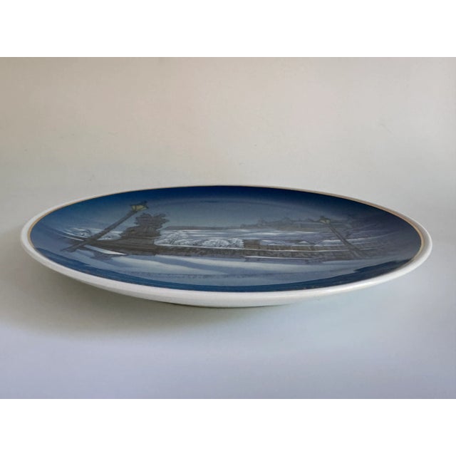 Rosenthal Christmas Plate - 1974 Designed by Georg Küspert Diameter: approx. 21 cm Würzburg/Marienburg Hand-painted...