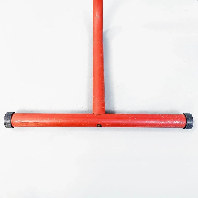 Mid-Century Italian Red Metal & Black Plastic Coffee Table from Magis, 1980s For Sale - Image 15 of 18