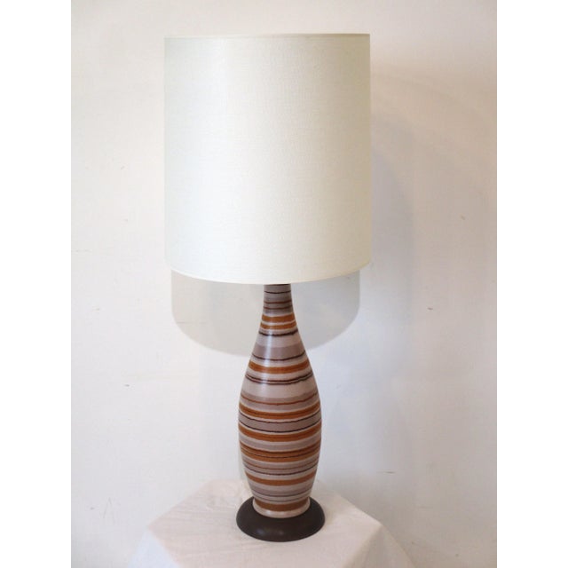 Mid Century Ceramic Table Lamp in the Style of Bitossi For Sale - Image 11 of 12