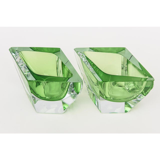 Modern Vintage Murano Alessandro Mandruzzato Paddled Glass Sculptural Bows in Light Kelly Green, 1970's For Sale - Image 3 of 12