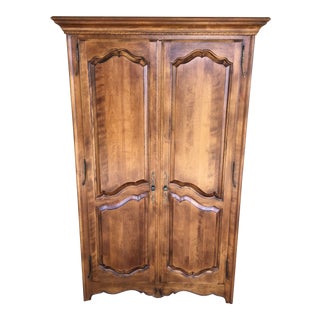 Ethan Allen Country French Armoire - Model (26-5315) Finish (236) For Sale