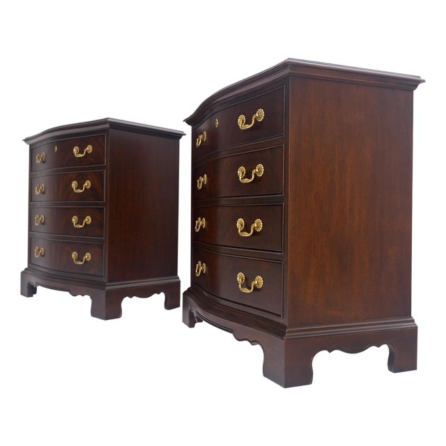 Miint Pair of Stunning 4 Drawer Drexel Solid Mahogany Bachelor Chests Dressers For Sale