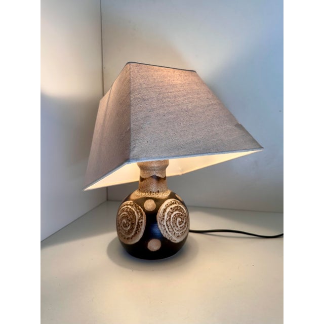 Vintage Ceramic Table Lamp with Circular Decoration and Swivel Lampshade, Germany, 1960s For Sale - Image 12 of 18
