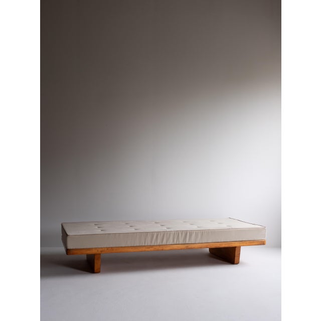 Mid-Century Modern Vintage Daybed by Christian Durupt, 1960s For Sale - Image 3 of 15