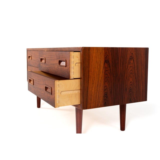 Brown Mid-Century Modern Danish Rosewood Chest of Drawers by Poul Hundevad for Hundevad & Co, 1960s For Sale - Image 8 of 18