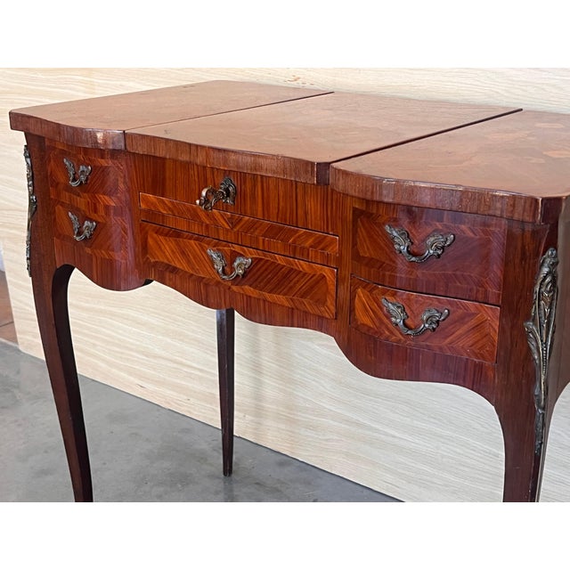 19th C Louis XV Style Coiffeuse or Table de Toilette For Sale - Image 12 of 18