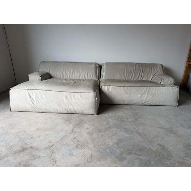 Contemporary Paola Navone for Baxter “Miami Soft” Modular Leather Sofa – Made in Italy For Sale - Image 3 of 17