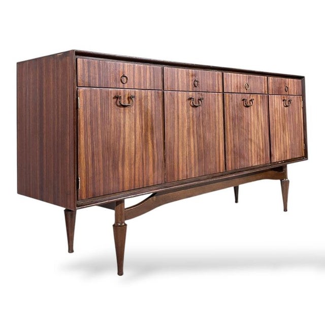 Mid-Century Teak Tola Sideboard from Greaves & Thomas For Sale - Image 3 of 10