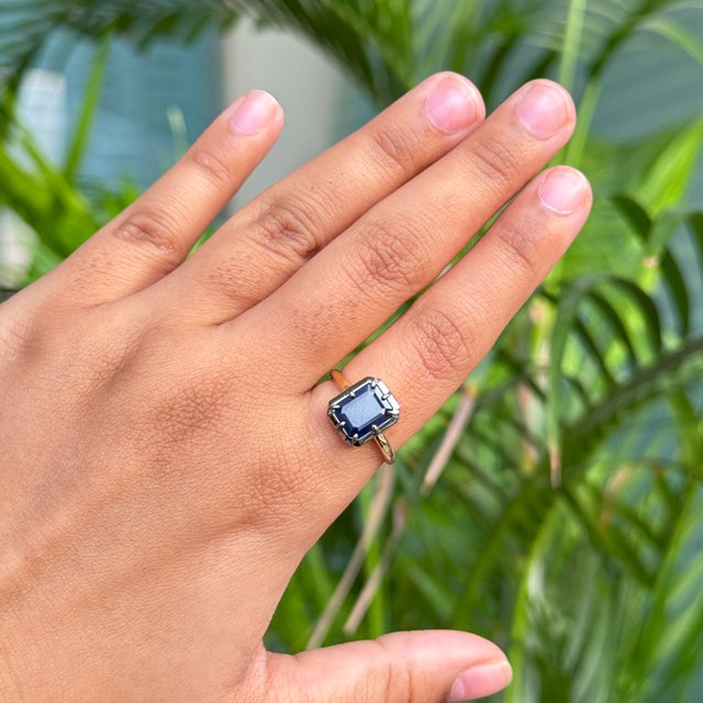 2.28 Carat Sapphire Georgian Style Black Rodium Solitaire Ring Size 5.5 in 18k Solid Gold For Sale - Image 12 of 16